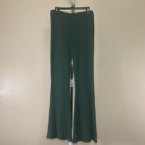 Stitch And Pine Women’s Green Pants Size L